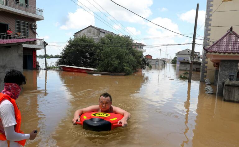 臺(tái)風(fēng)洪災(zāi)肆虐,水上救援機(jī)器人有用嗎?